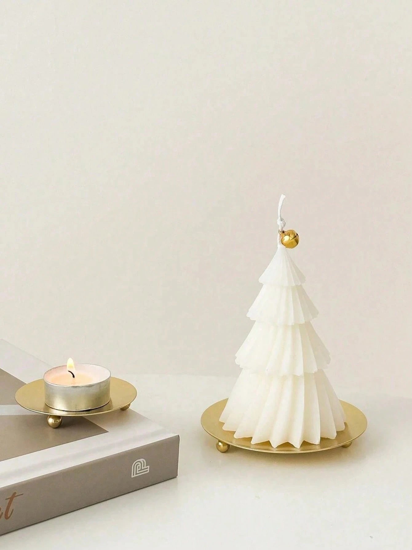 Decorative Iron Plate Candle Holder for Candles/Incense Cones
