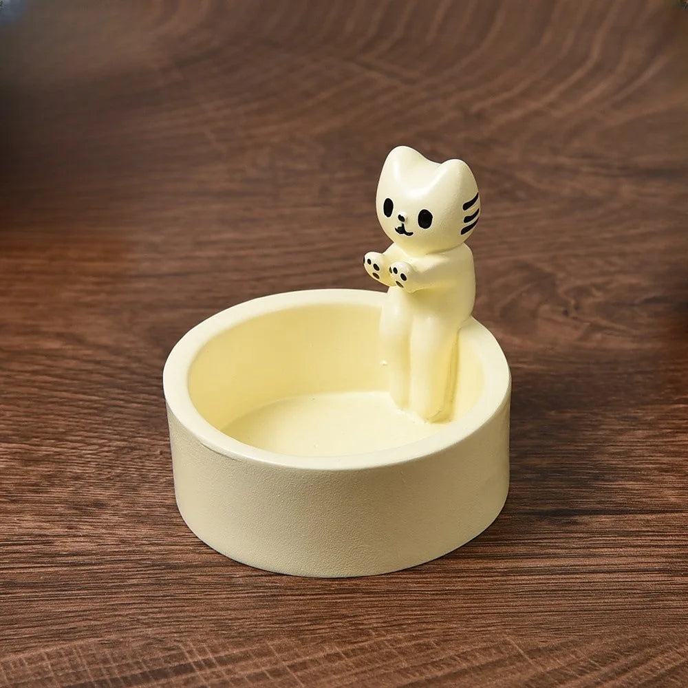 Cute kitten Aromatherapy