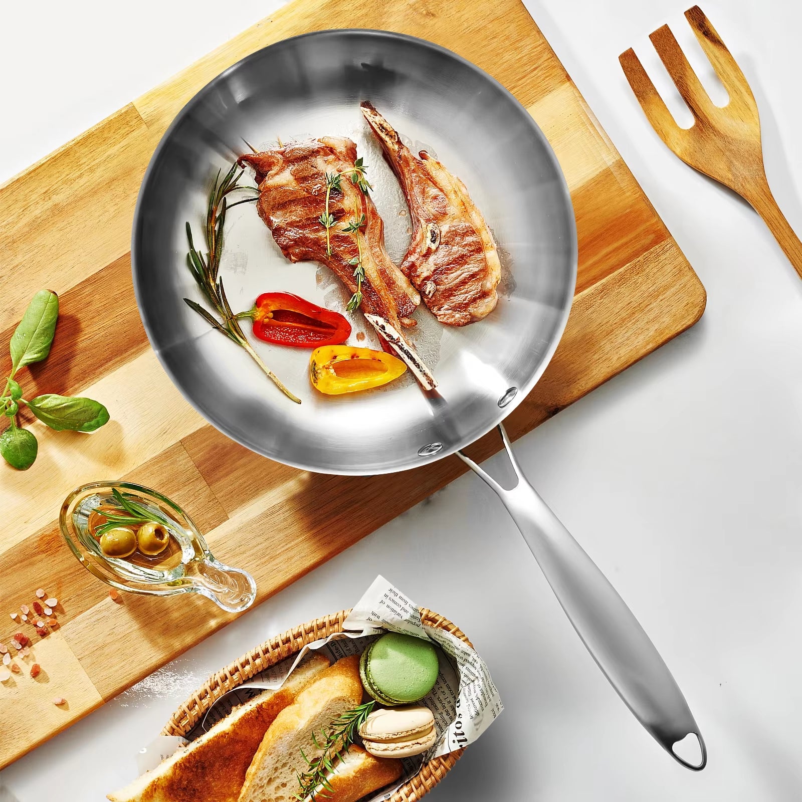 Uncoated Steel Nonstick Pan 